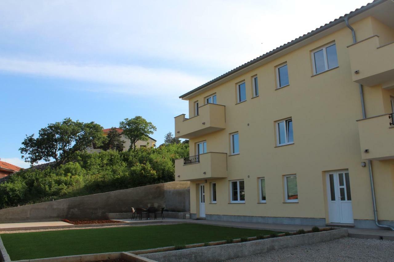 Apartmani Marin Врбник Екстер'єр фото